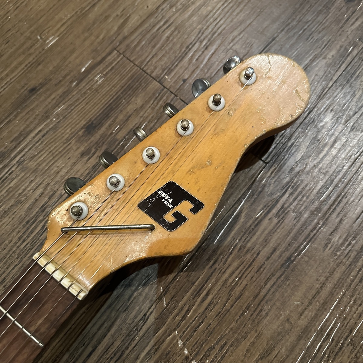 GUYATONE LG-130T 1960年代製エレキギター Guyatone LG-130T ビザールギター Electric Guitar（中古/送料