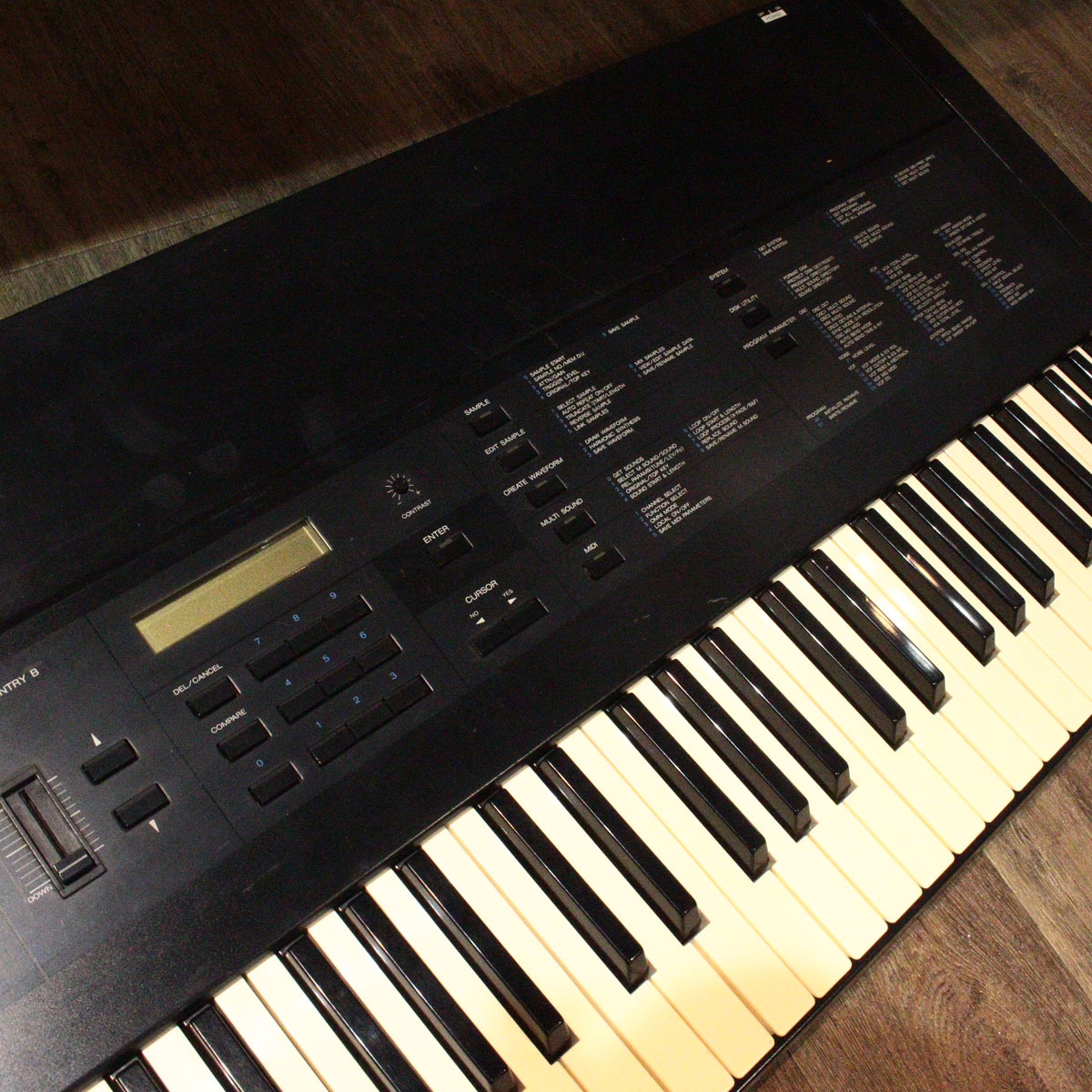 KORG DSS-1 【渋谷店】（中古/送料無料）【楽器検索デジマート】