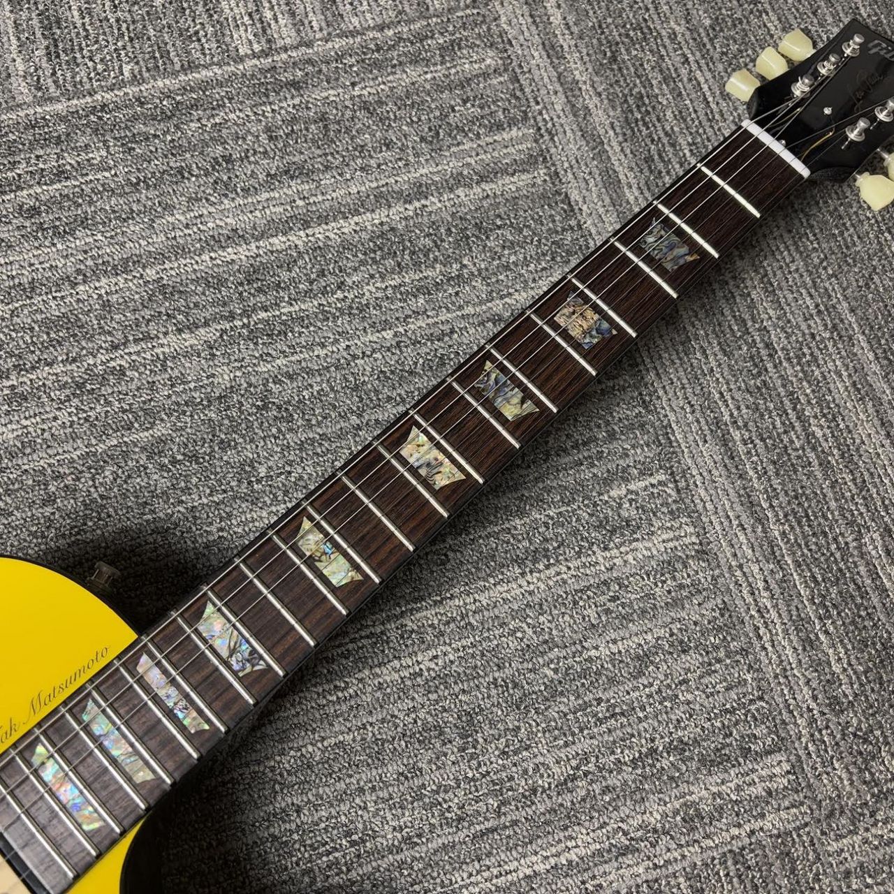 Gibson Tak Matsumoto Les Paul Standard Canary Yellow 2018【現物
