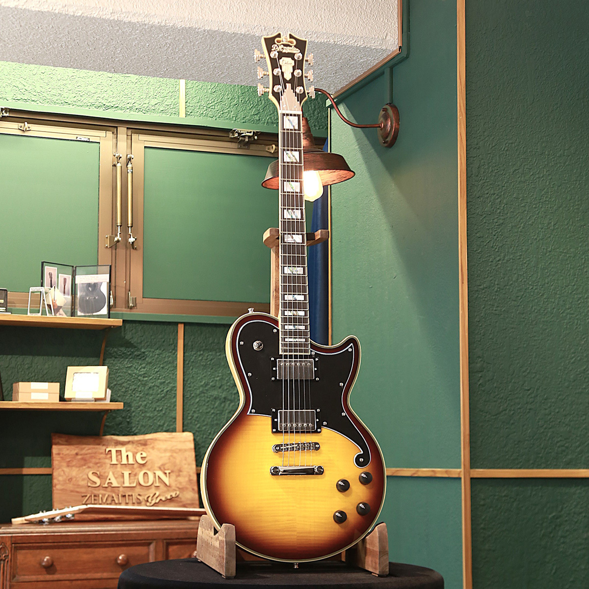 D'Angelico 【訳あり】Deluxe Atlantic, Vintage Sunburst Top