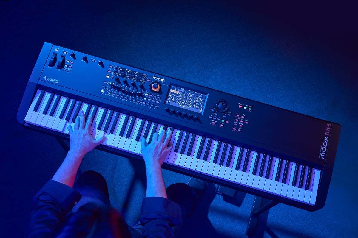 YAMAHA MODX M8 [純正ペダル(FC4A)＆スタンドセット！] 88鍵
