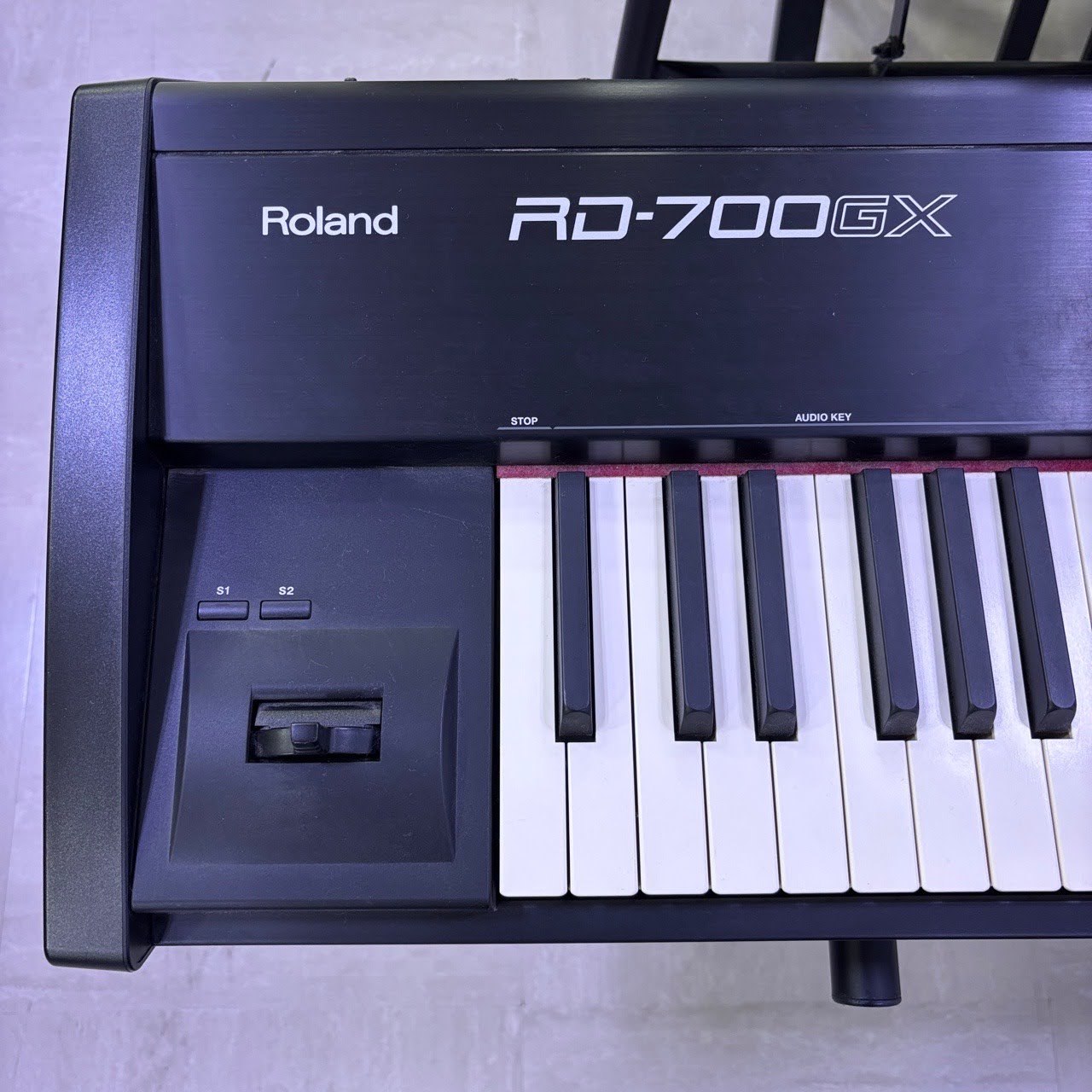 Roland RD-700GX ステージピアノ Roland - RD-700GX | Digital Stage Piano