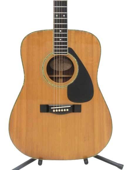 YAMAHA.FG-400Dベージュラベル、トップ単板。 YAMAHA.FG-400Dベージュラベル、トップ単板。 - メルカリ