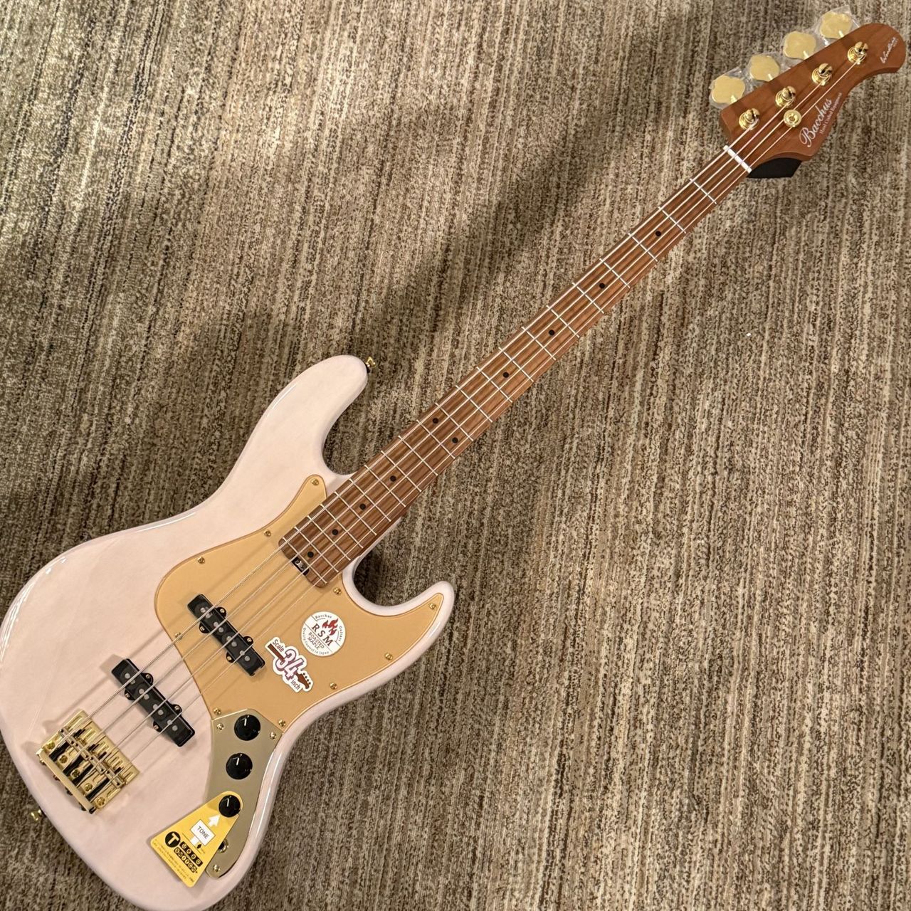 Bacchus WL4-STD/RSM/Snow White xGold Hardware（新品/送料無料