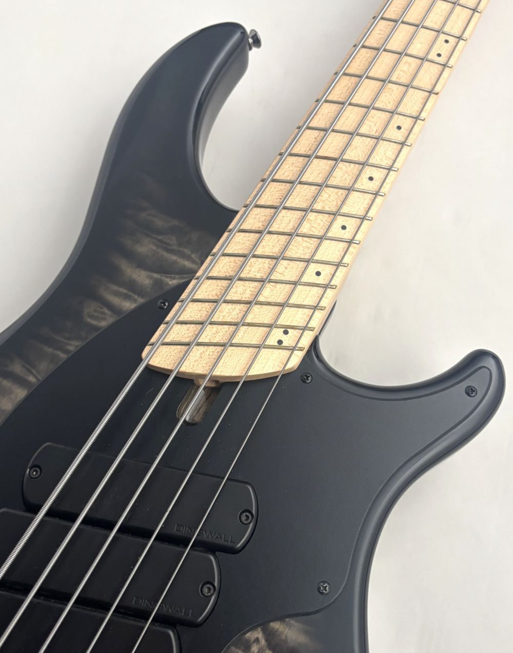 【美品】Dingwall Combustion 5st Dingwall Combustion-5 2 tone Blackburst (Quilted maple top
