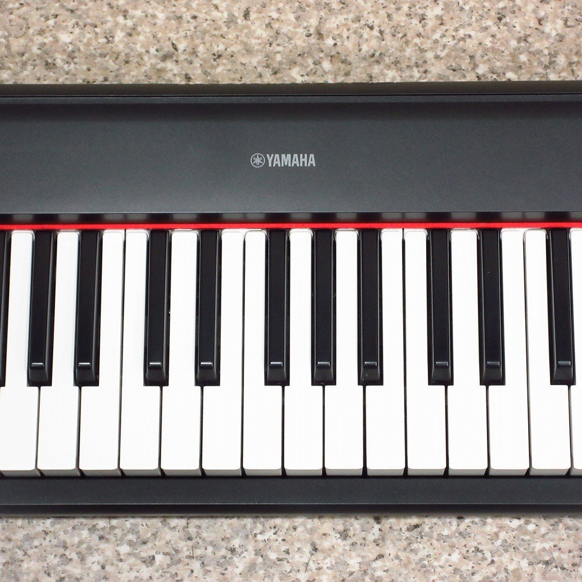 YAMAHA NP-12B / Piaggero シンプルな61鍵キーボード 【横浜店
