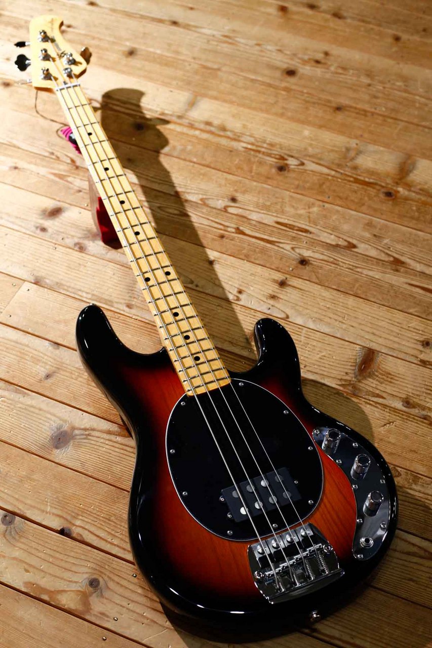 Music Man StingRay サンバースト ☆5月6日まで最終値下げ☆ Retro 70s StingRay Vintage Sunburst | 【クロサワ楽器店