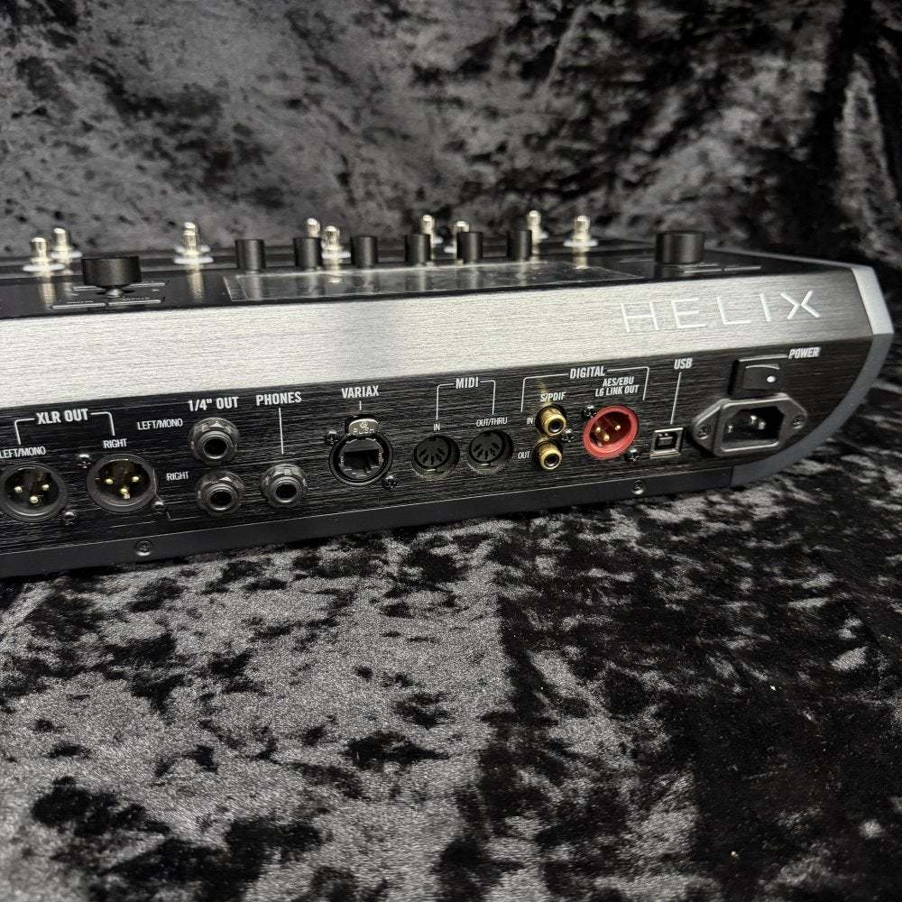 LINE 6 Helix Floor With Case 【新宿店】（中古/送料無料）【楽器検索