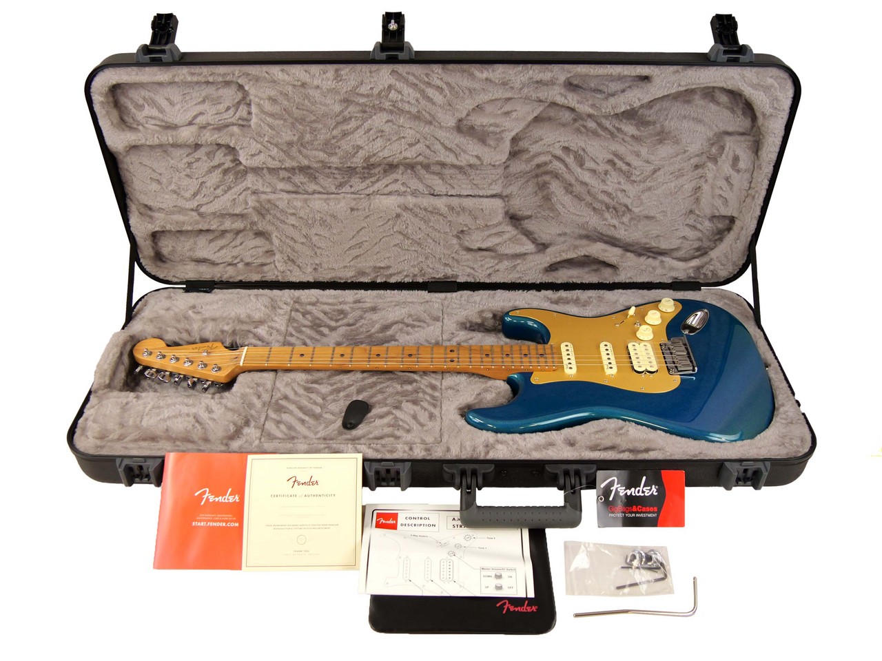 Fender LTD American Ultra II Stratocaster HSS Roasted Maple FB