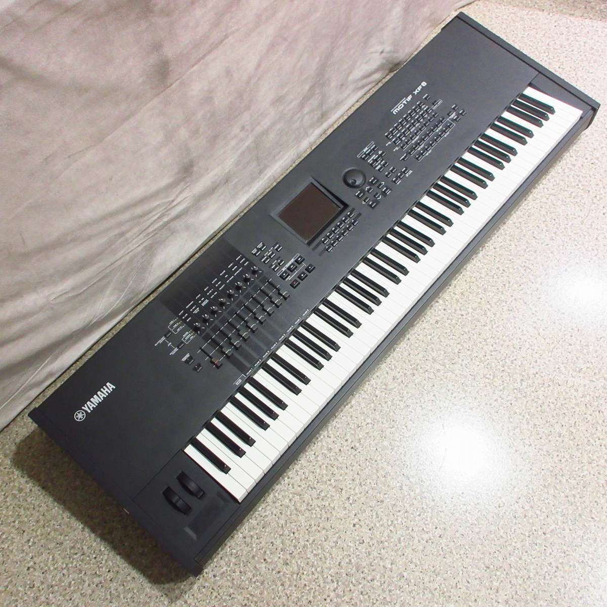 YAMAHA MOTIF XF8-ver.1.50- "ハードケース付" 【横浜店】