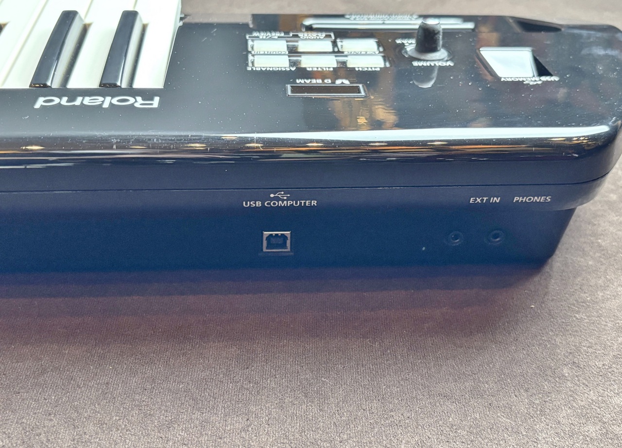 Roland Lucina AX-09（中古）【楽器検索デジマート】