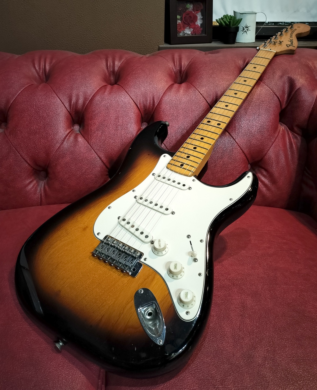経典 Fender 1976 （ビンテージ）【楽器検索デジマート】 Stratocaster ぬいぐるみ