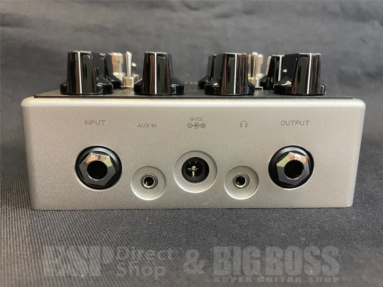 Microtubes B7K Ultra V2 ベース用プリアンプ Darkglass Microtubes B7K Ultra V2 With Aux IN プロ仕様