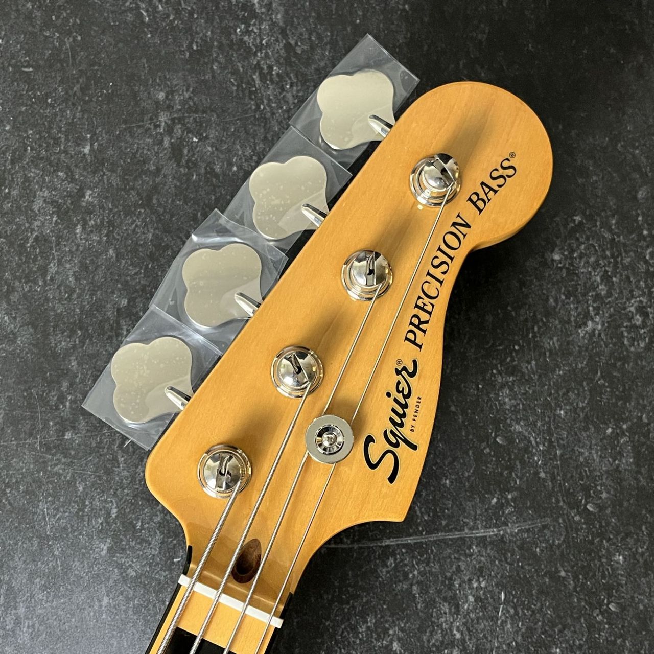Amazon | Squier by Fender スクワイヤー エレキベースFSR