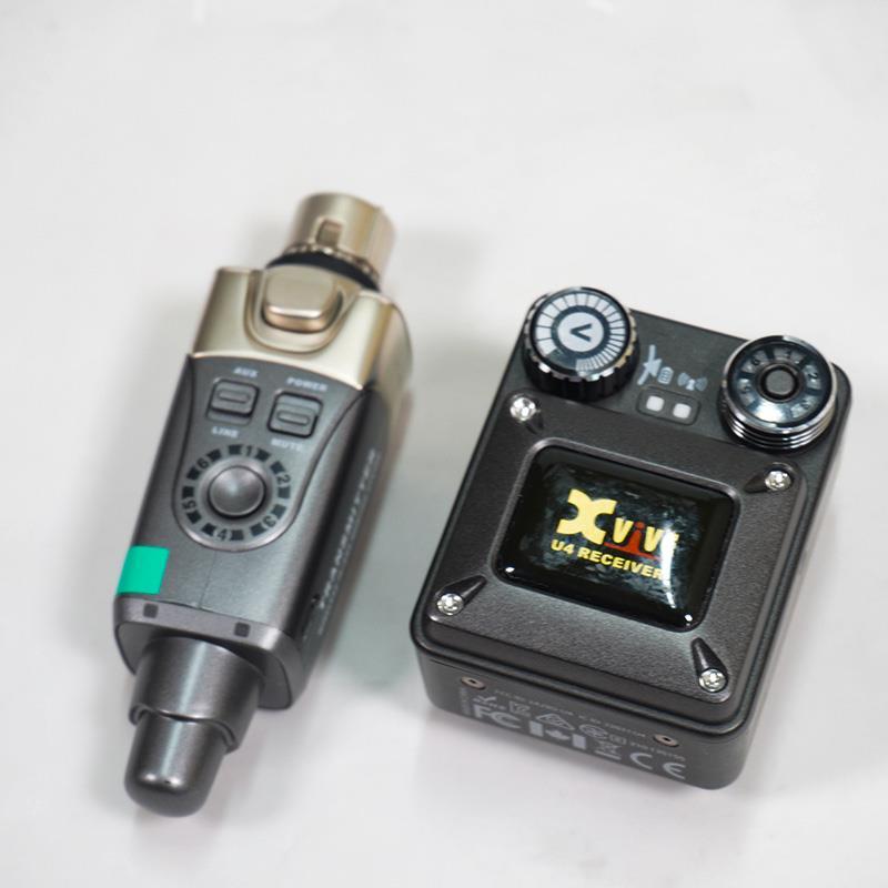 X vive U4 インイヤーモニター ワイヤレスシステム　中古美品 Xvive USED 中古 XV-U4 IN-EAR MONITOR Wireless System (エックス