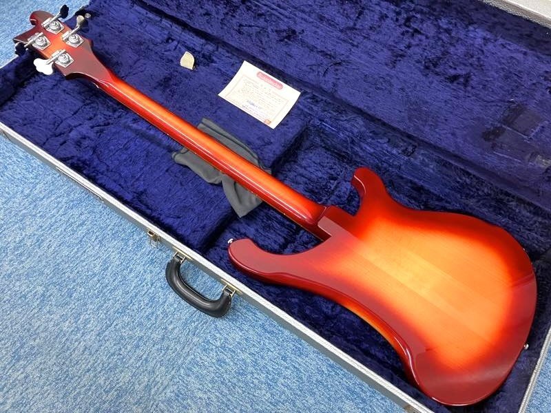 ス*グ様 HONEY？　リッケンバッカータイプ　ハードケース付き 現状 Rickenbacker用ケース探し日記 ～第1回 PLAYTECH / AG-BAG BLACK