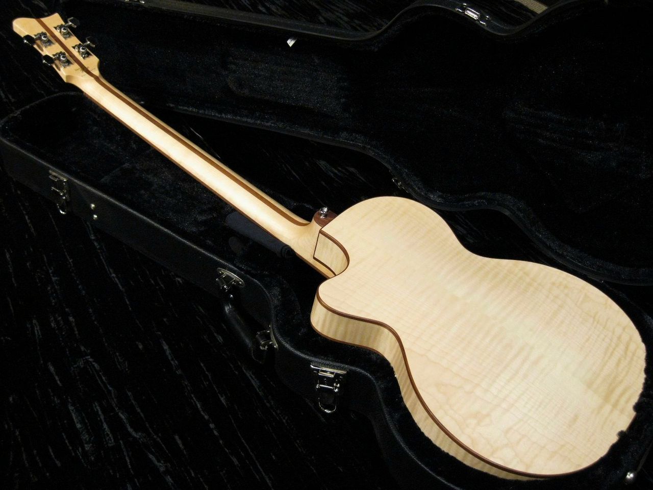 Hofner Premium Series H500/2-HGL-0 Club Bass Green Line（中古