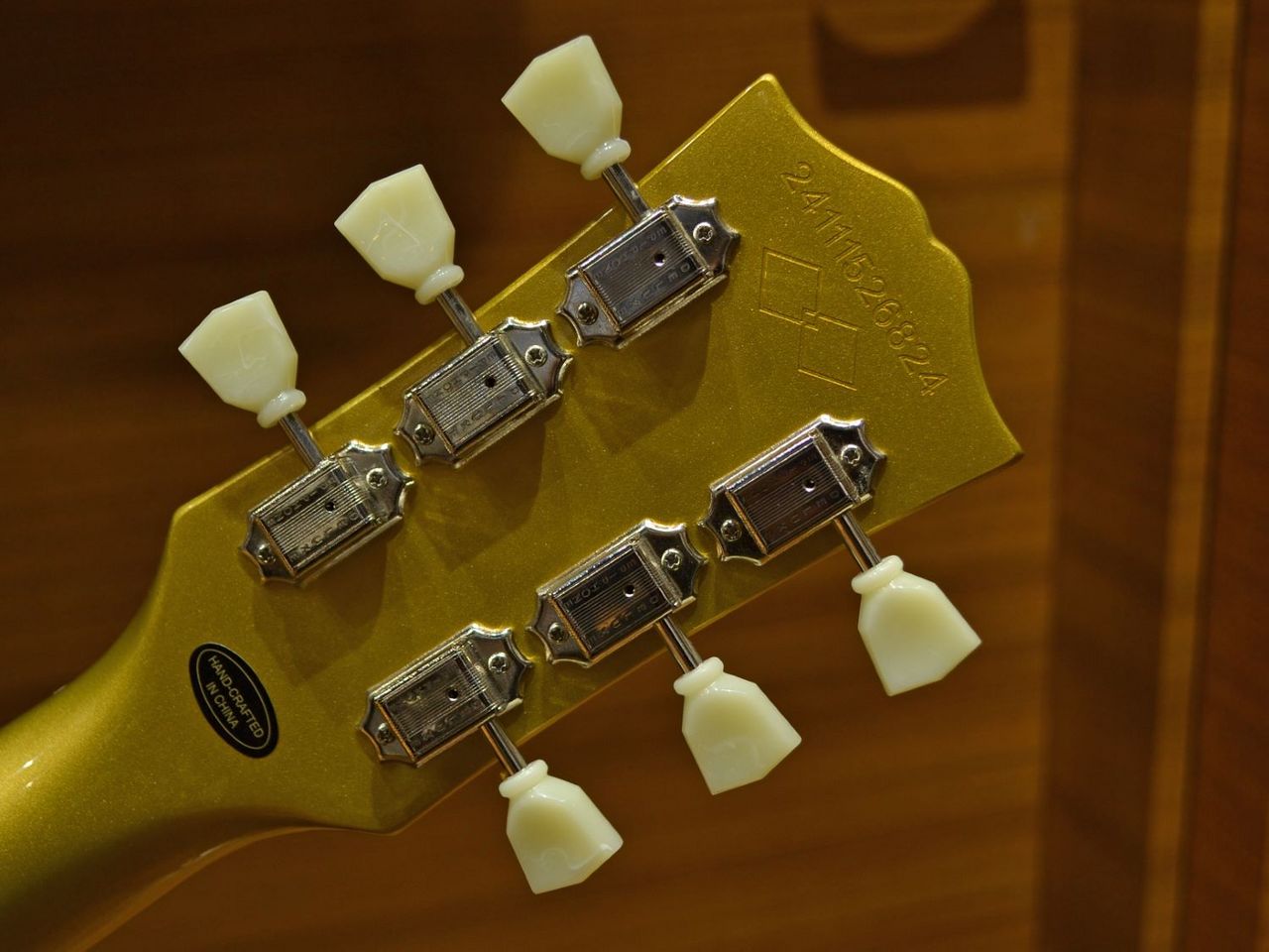 【新品弦張替済】LTD エレキギター MH-50NT アーチトップ Neck-Through Carve Top 1pcs Figured Maple Top Mahogany H/S/H