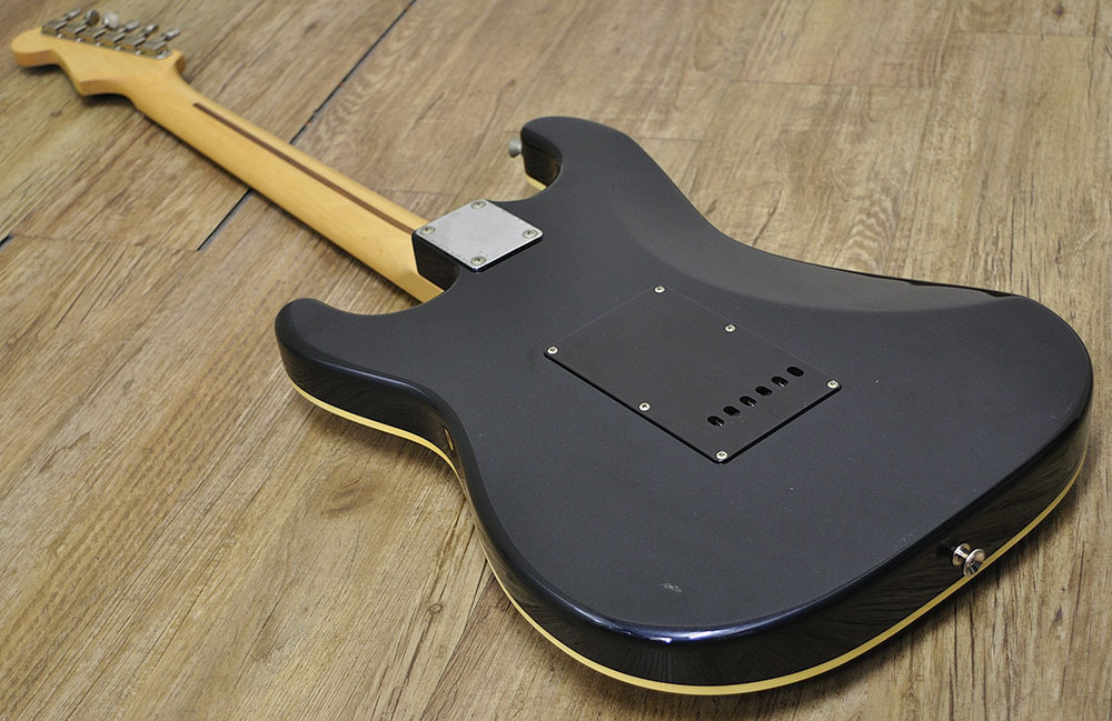 FENDER　エアロダイン　AST-M　改造 フェンダージャパン エアロダインストラト（AST-M）の完成