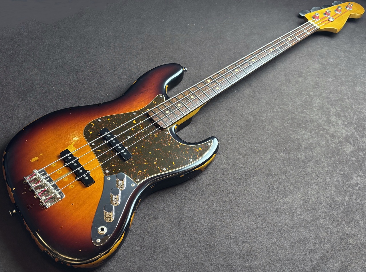 エドワーズ E-JB-130R セイモアダンカン搭載 ESP ジャズベース 美品