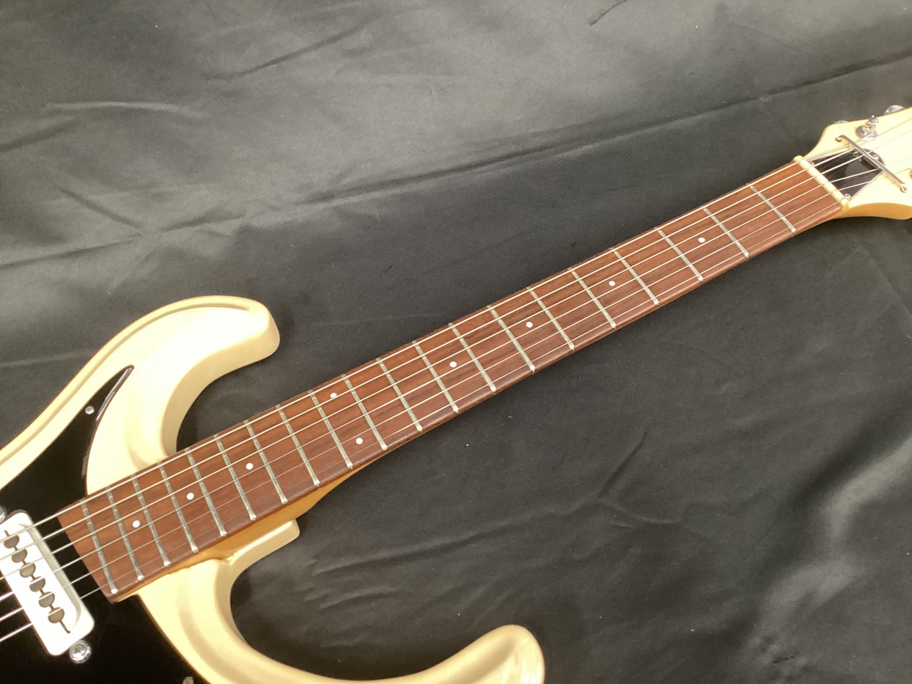 Guyatone LG-150T (グヤトーン ビザール・ギター ジャパン