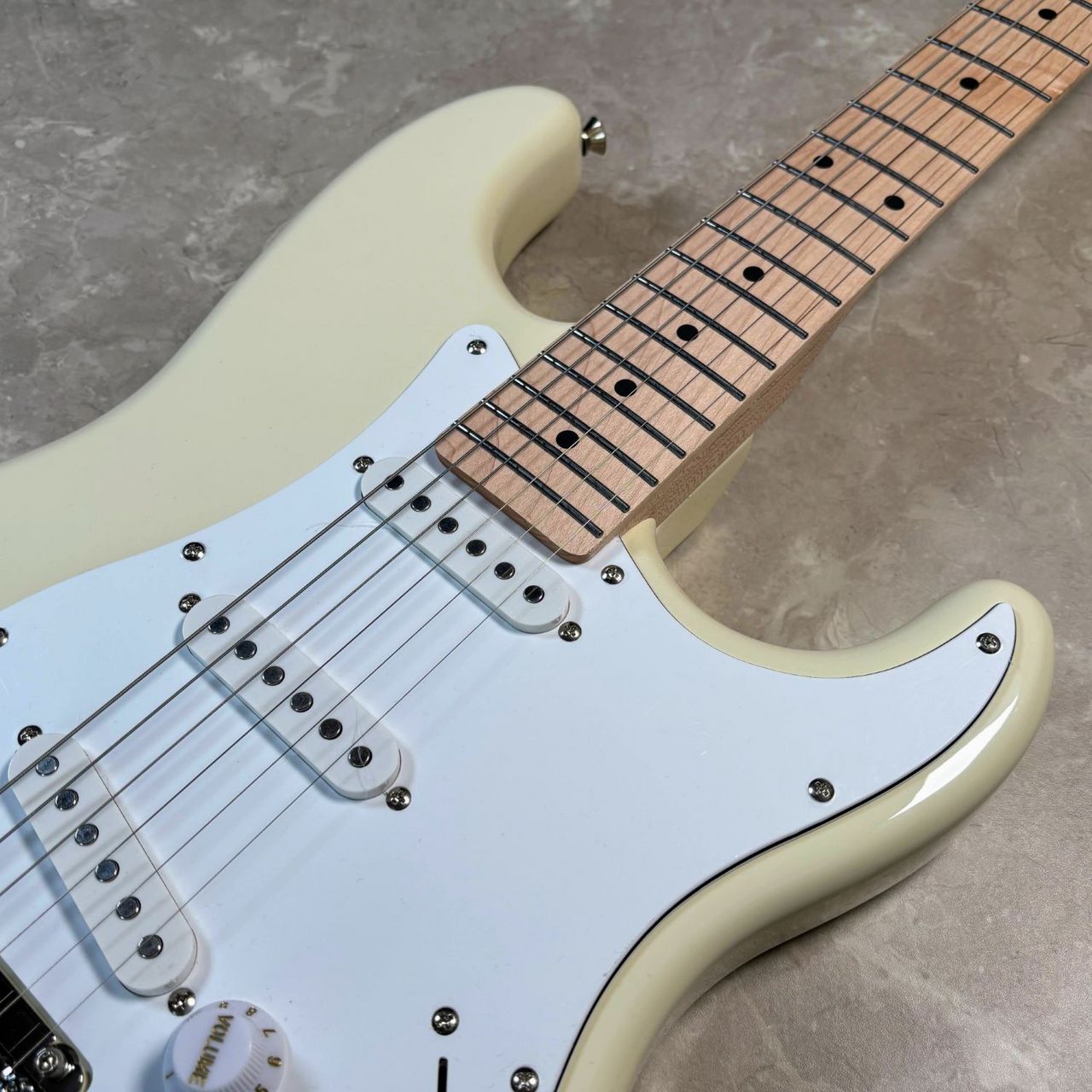 Laid Back LST-5-M-3S White Ivory エレキギター ストラトタイプ