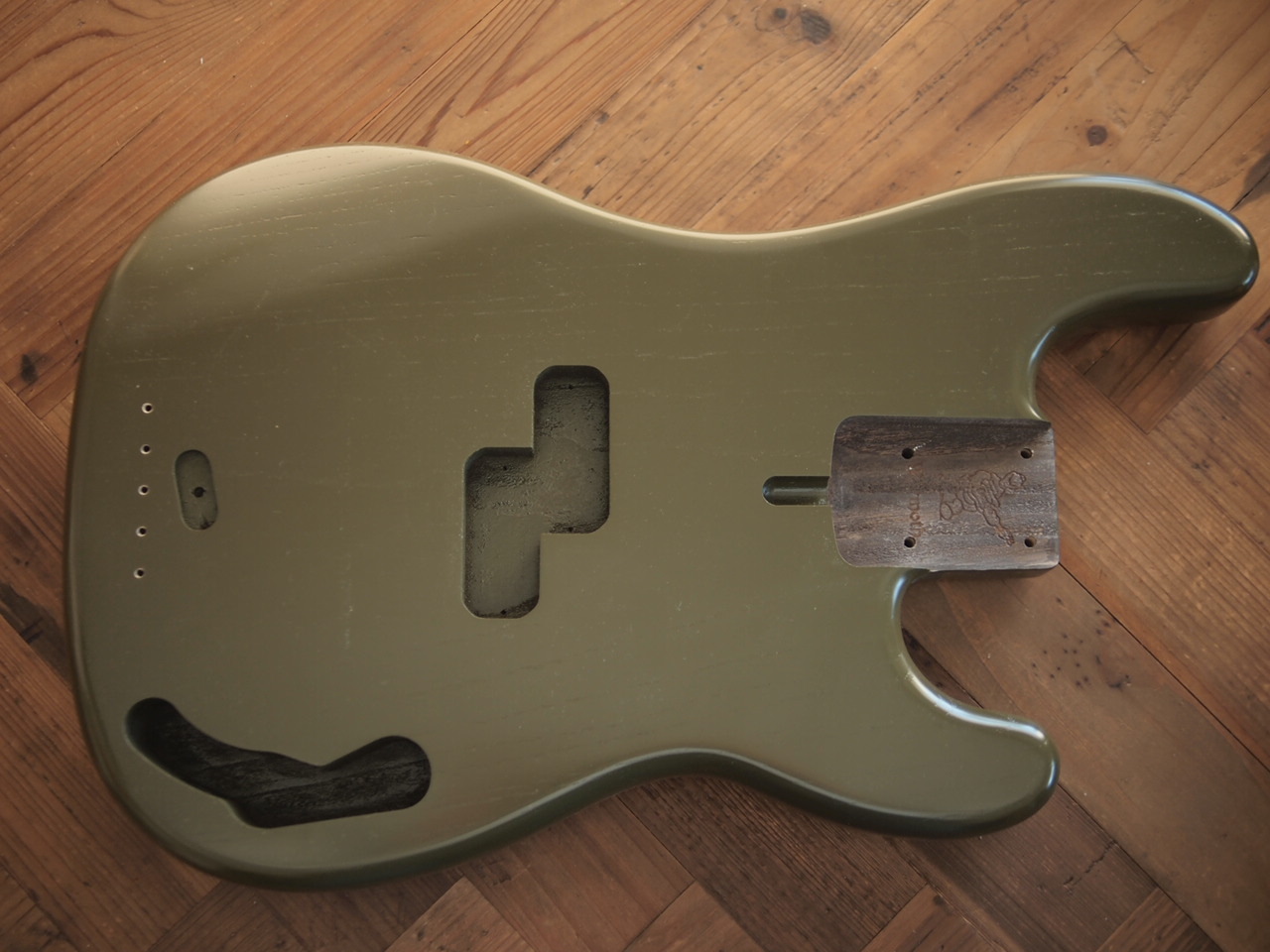 WARMOTH ローステッドスワンプアッシュ テレキャスター ボディ