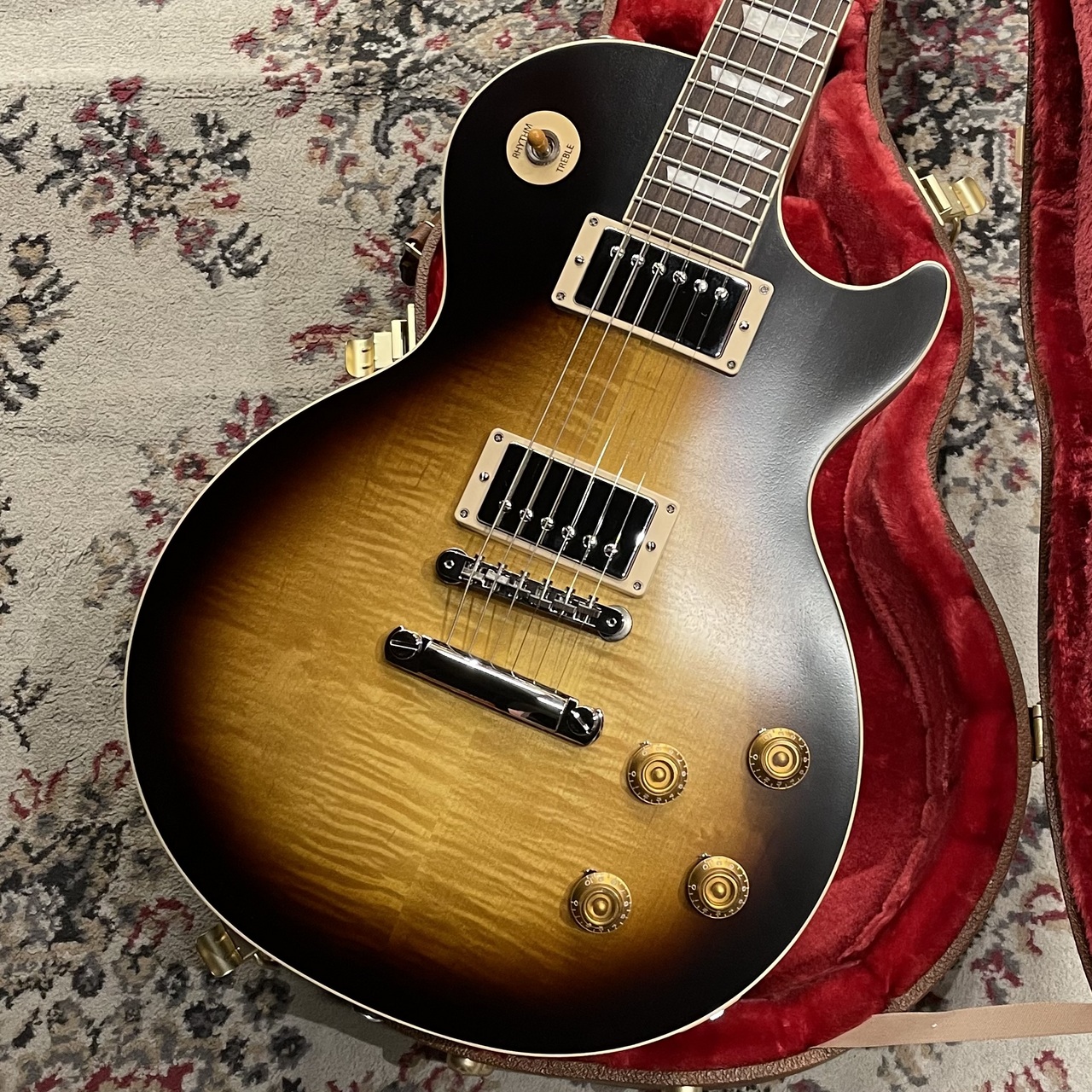 ルーン様【新品同様】Gibson Les Paul Standard 50s良杢 Gibson 【圧巻の良杢】Les Paul Standard '50s Faded Vintage Tobacco