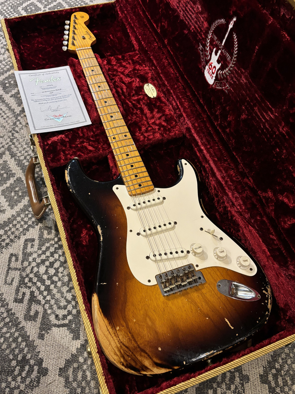 ギター Fender custom shop 1954 60th heavy relic Fender Custom Shop 60th Anniversary 1954 Stratocaster Heavy Relic