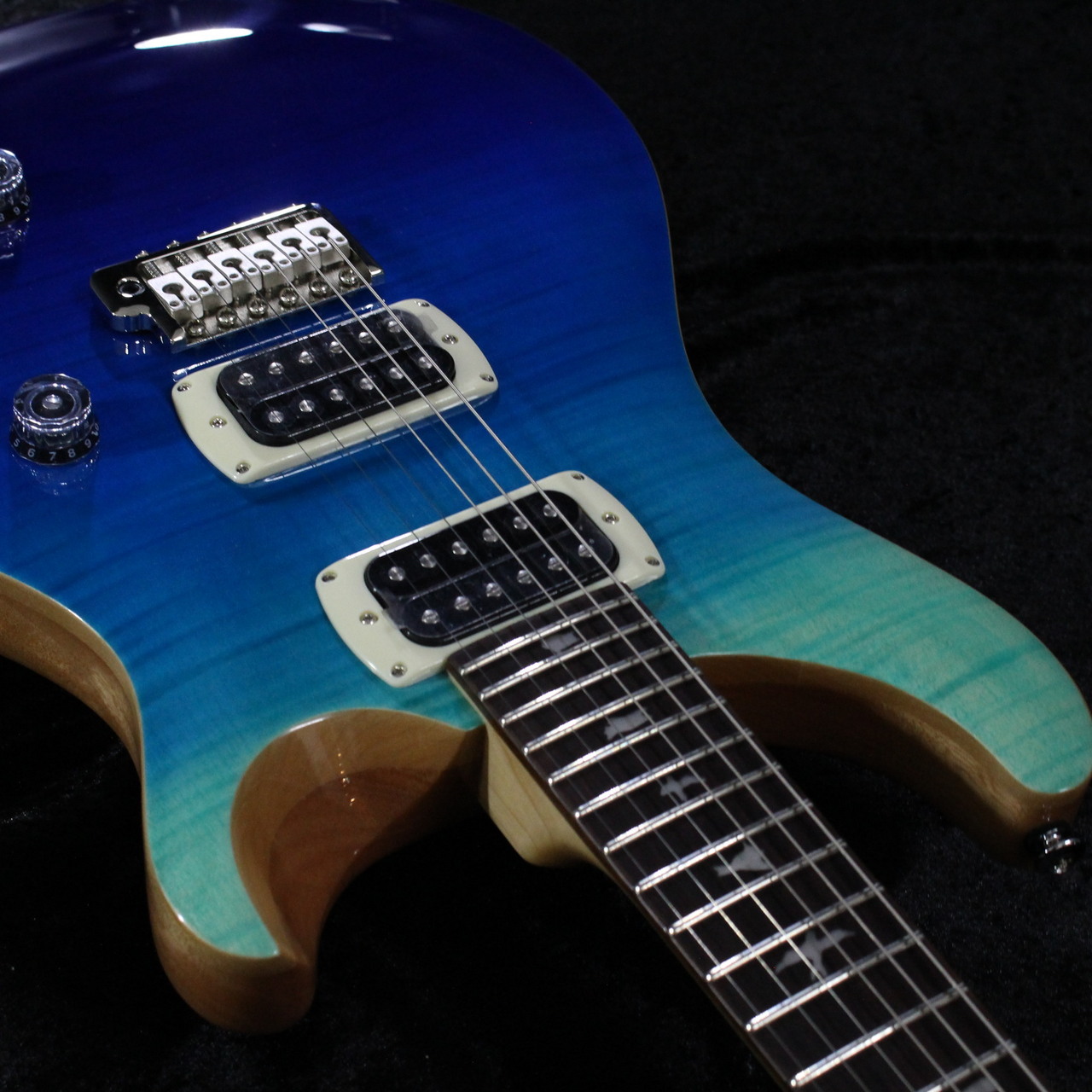 【美品】Paul Reed Smith Custom SE ギター Paul Reed Smith(PRS) 【3.35kg/軽量!】SE Custom 24 -Sapphire Fade