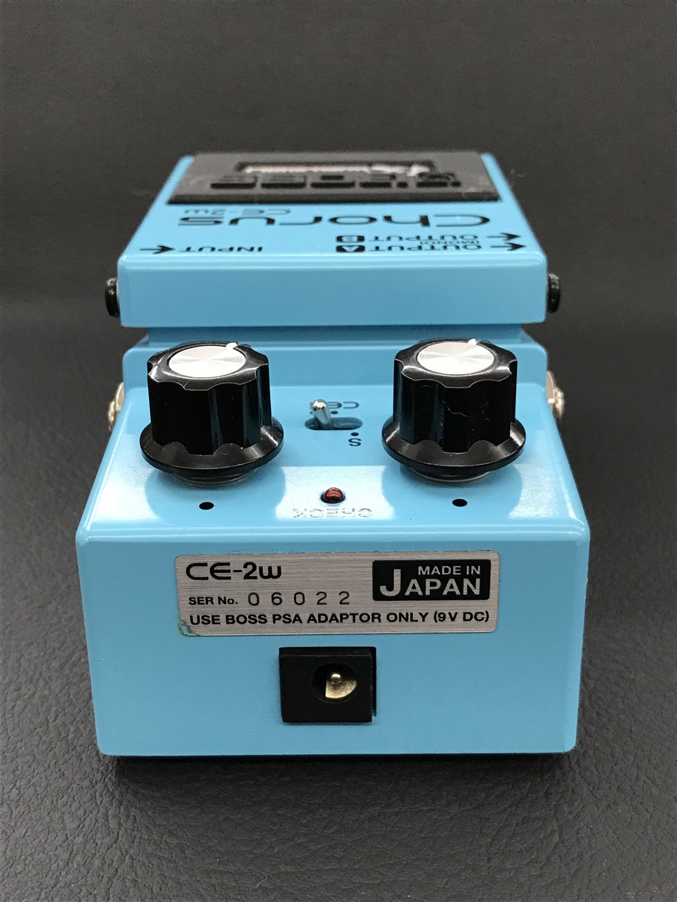 A*☆様 【動作確認済み】BOSS CE-2W BOSS CE-2W（中古）【楽器検索デジマート】