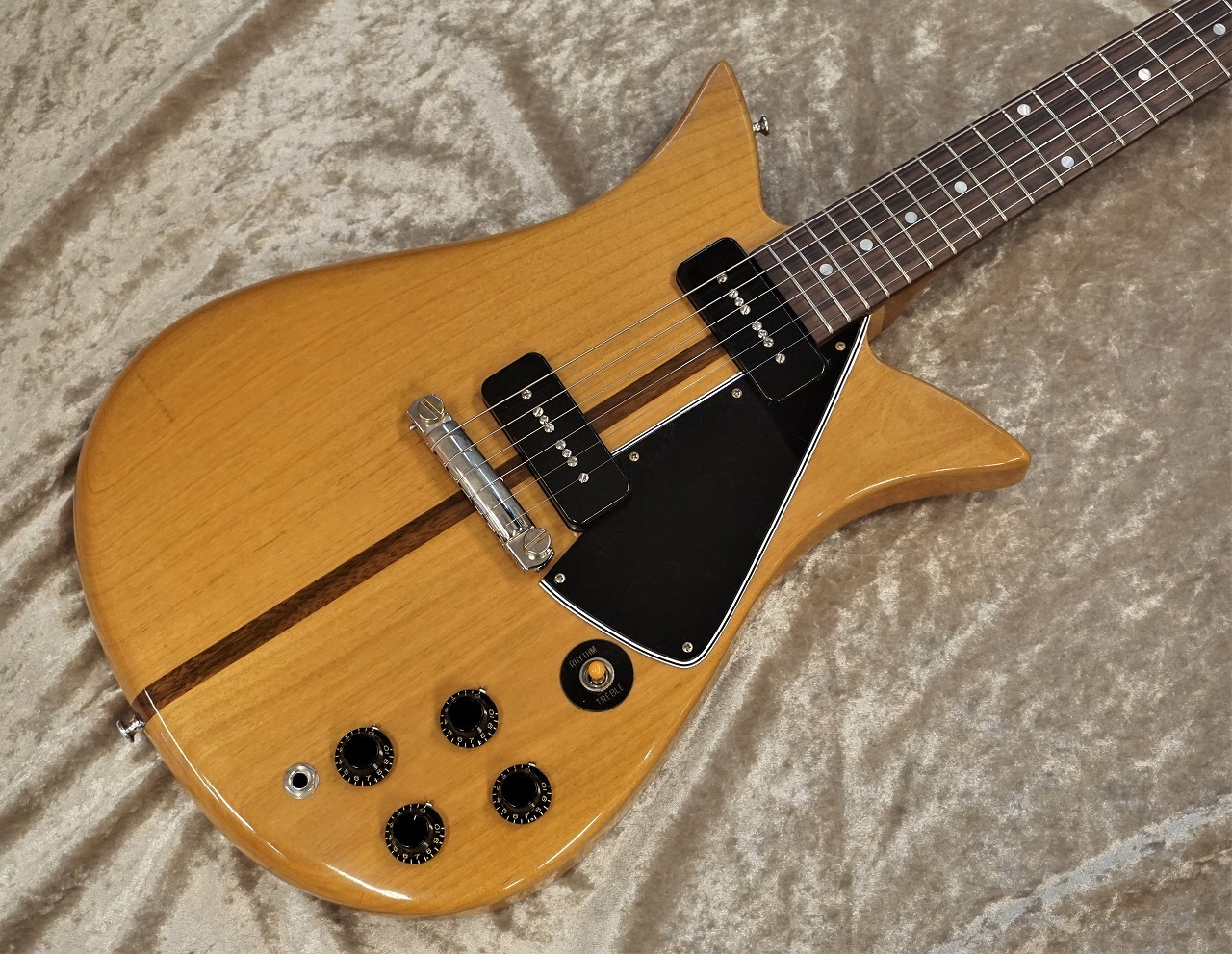 完全未使用】Gibson Theodore ギブソンカスタムショップ セオドア