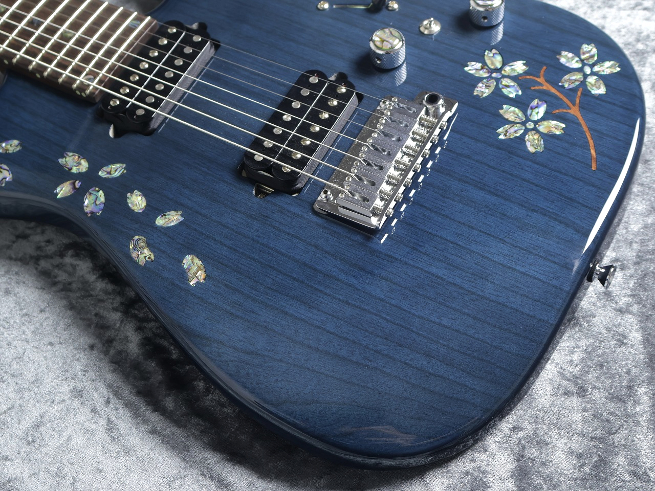 Kino treebud7 24F 2H Ash/Rosewood Neck Sakura Fubuki/Trans Navy【7