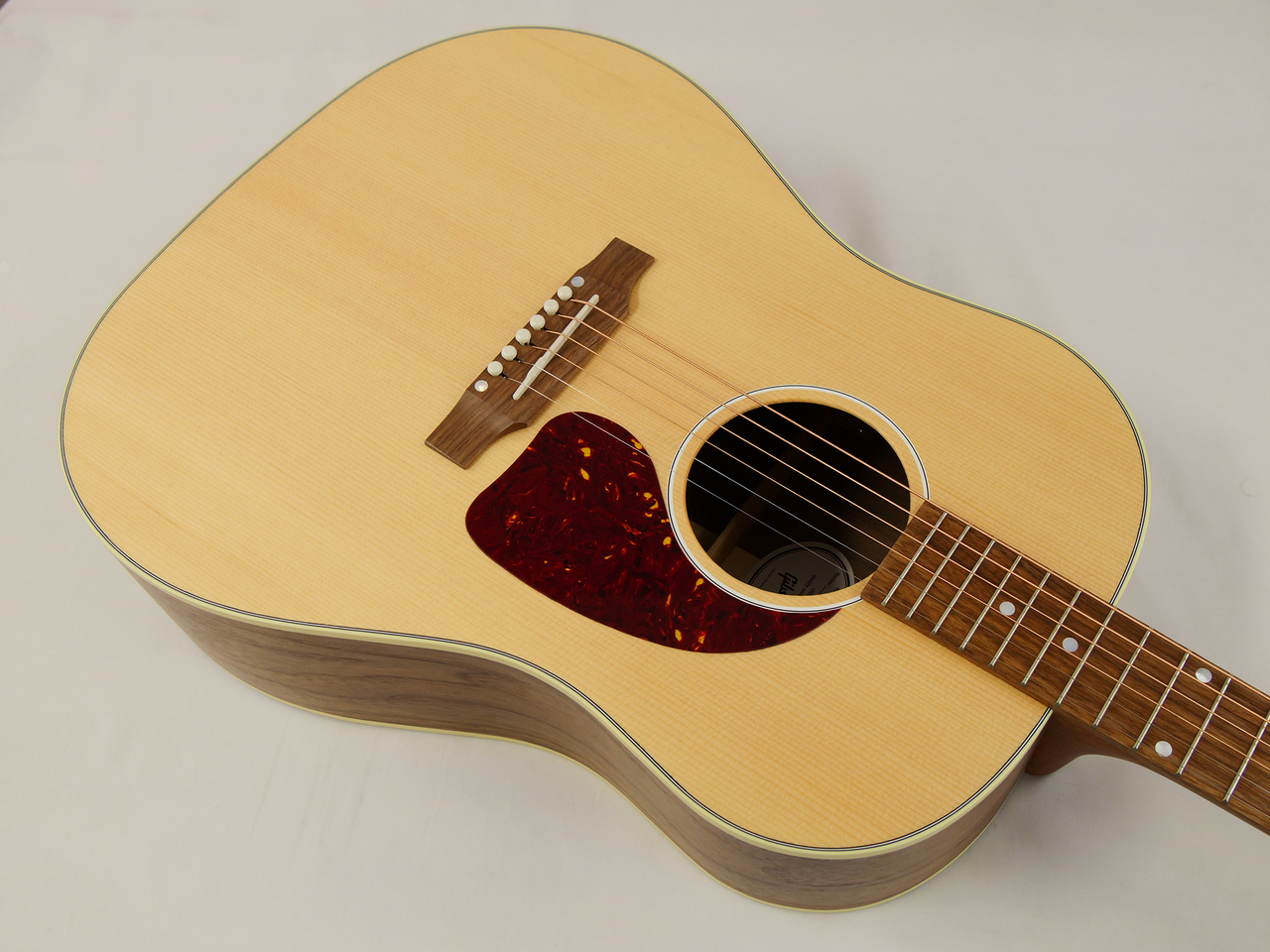 Gibson J-45 Studio Walnut 2024 (Satin Natural)（新品/送料無料