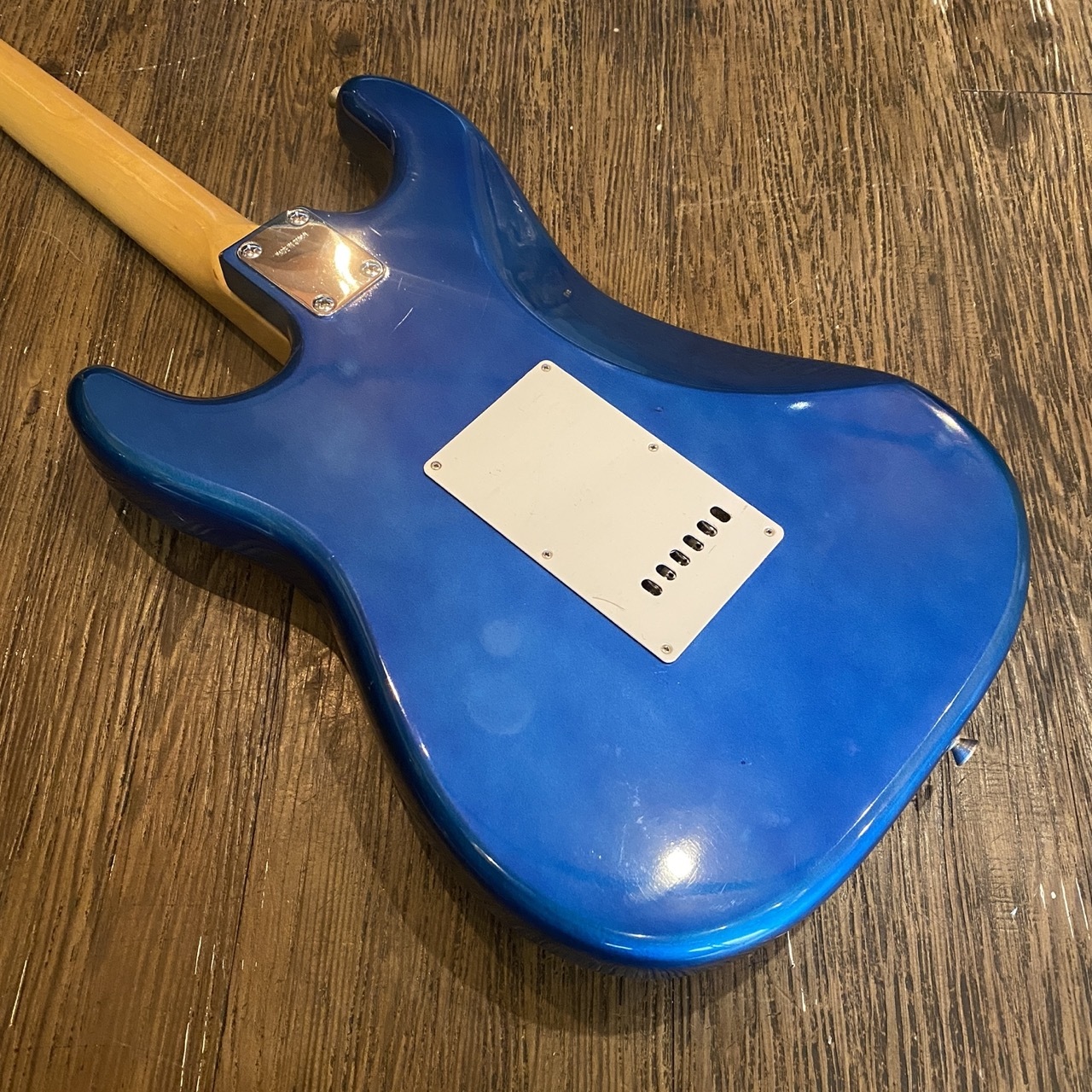 Founder Stratocaster Electric Custom Electric Guitar（中古
