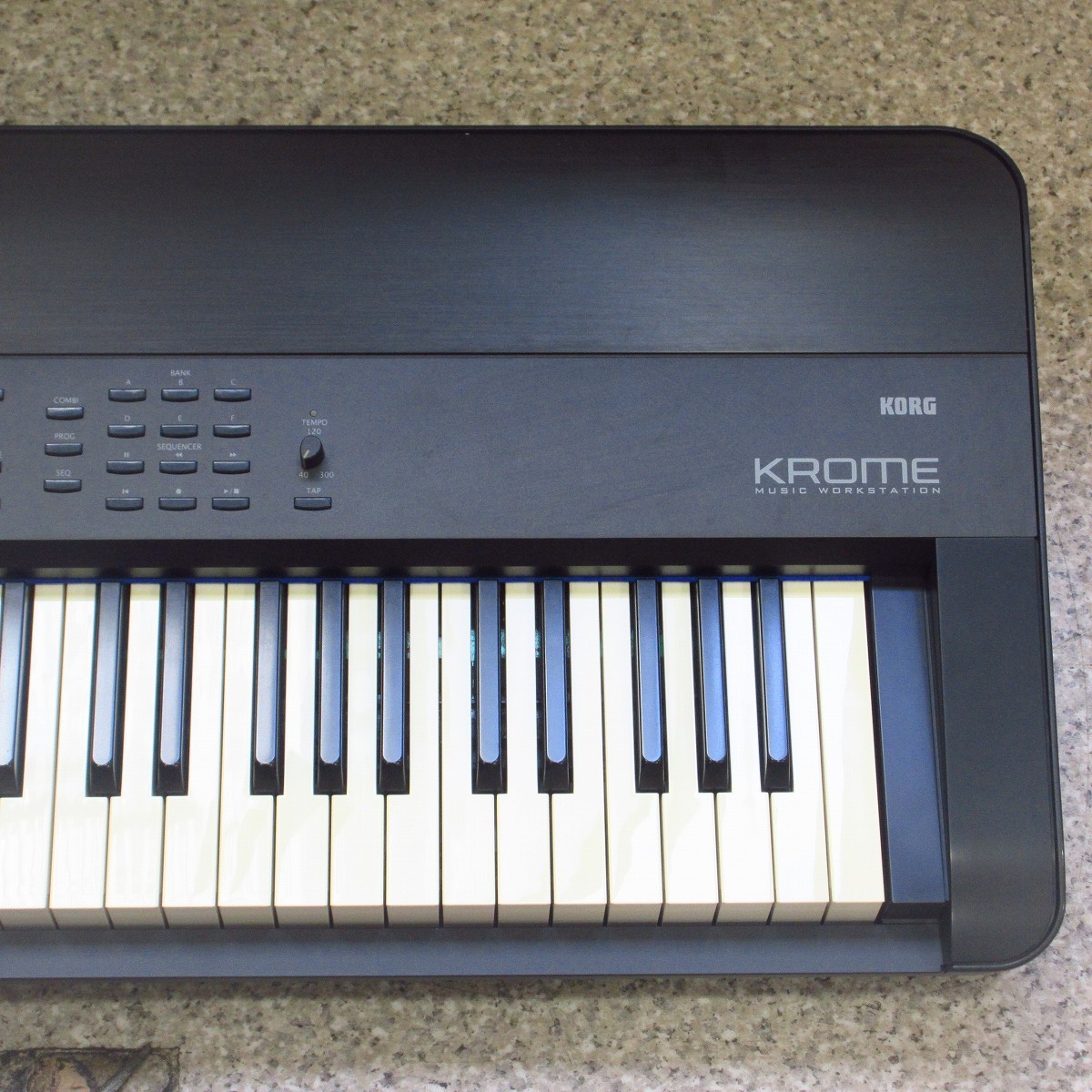 KORG KROME 88 88鍵シンセサイザー【横浜店】（中古/送料無料）【楽器検索デジマート】