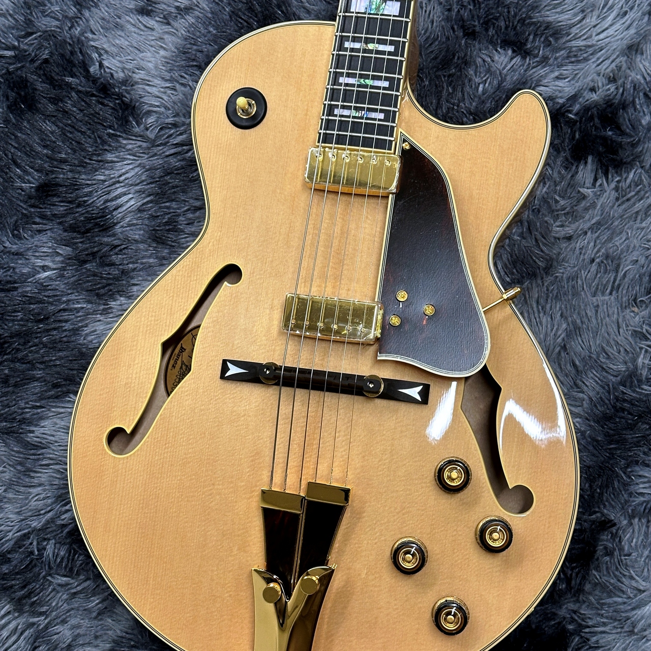 Ibanez GB10 NT (Natural) -George Benson Signature-【特価