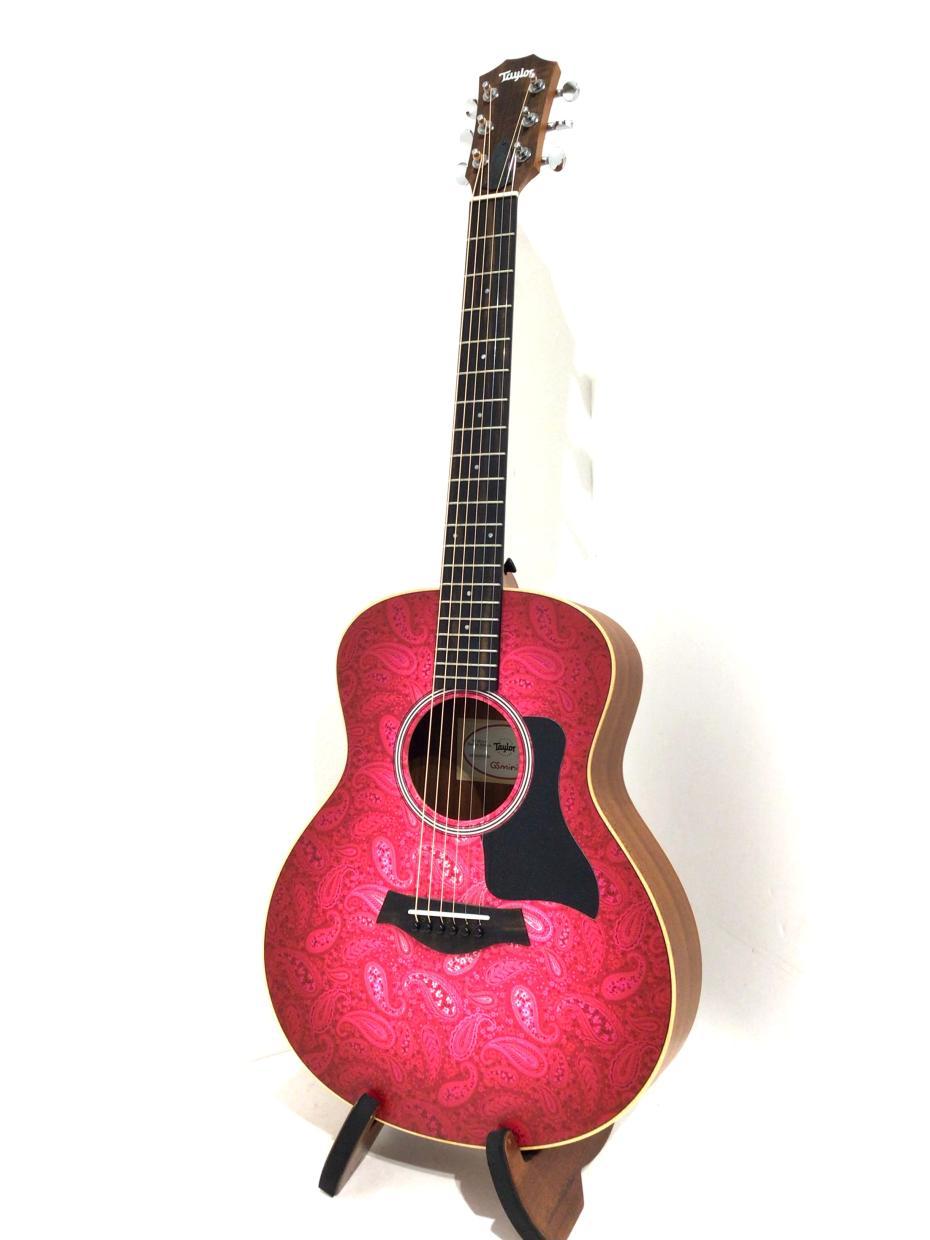 Taylor GS Mini-e Special Edition Fuchsia Pink Paisley（新品/送料