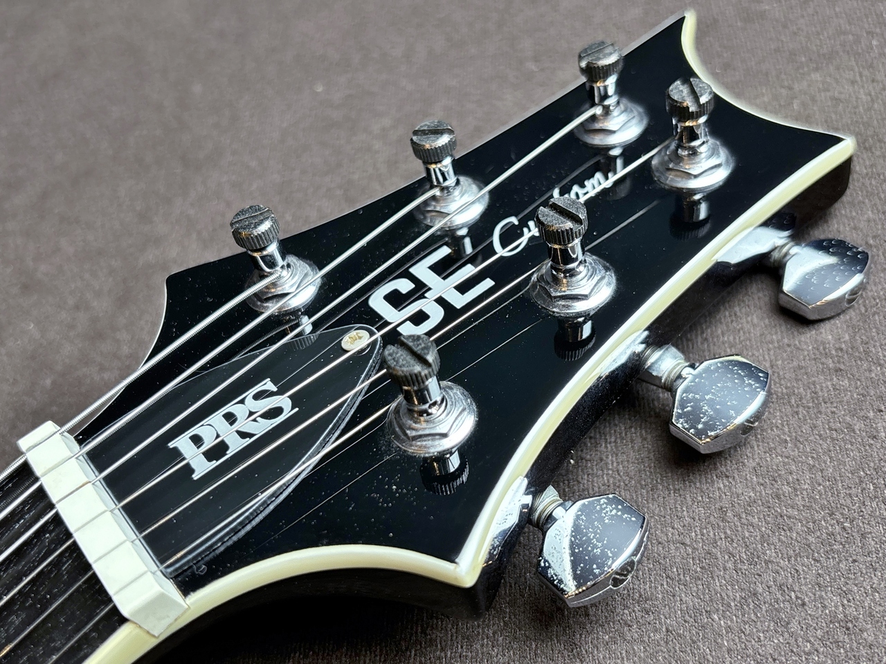 Paul Reed Smith(PRS) SE Custom Semi-Hollow Bigsby Silver Sparkle