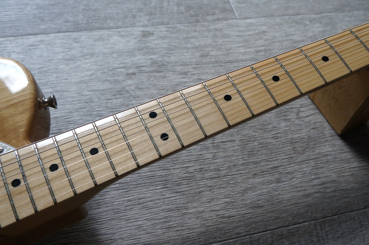 Fender Made in Japan Traditional 70s Telecaster Thinline - Natural