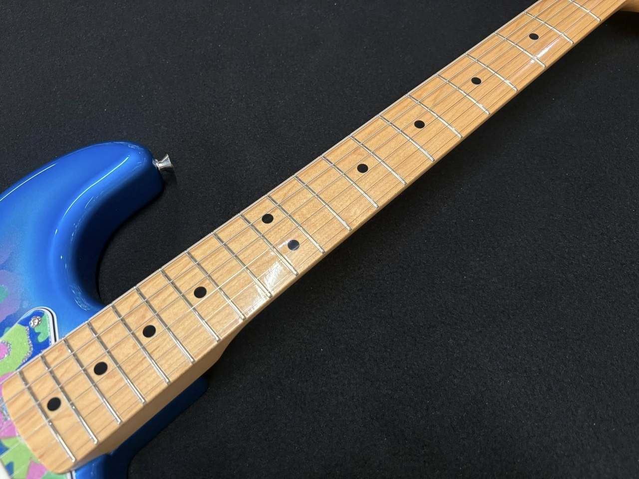 Fender Made in Japan Limited Stratocaster Blue Flower（新品