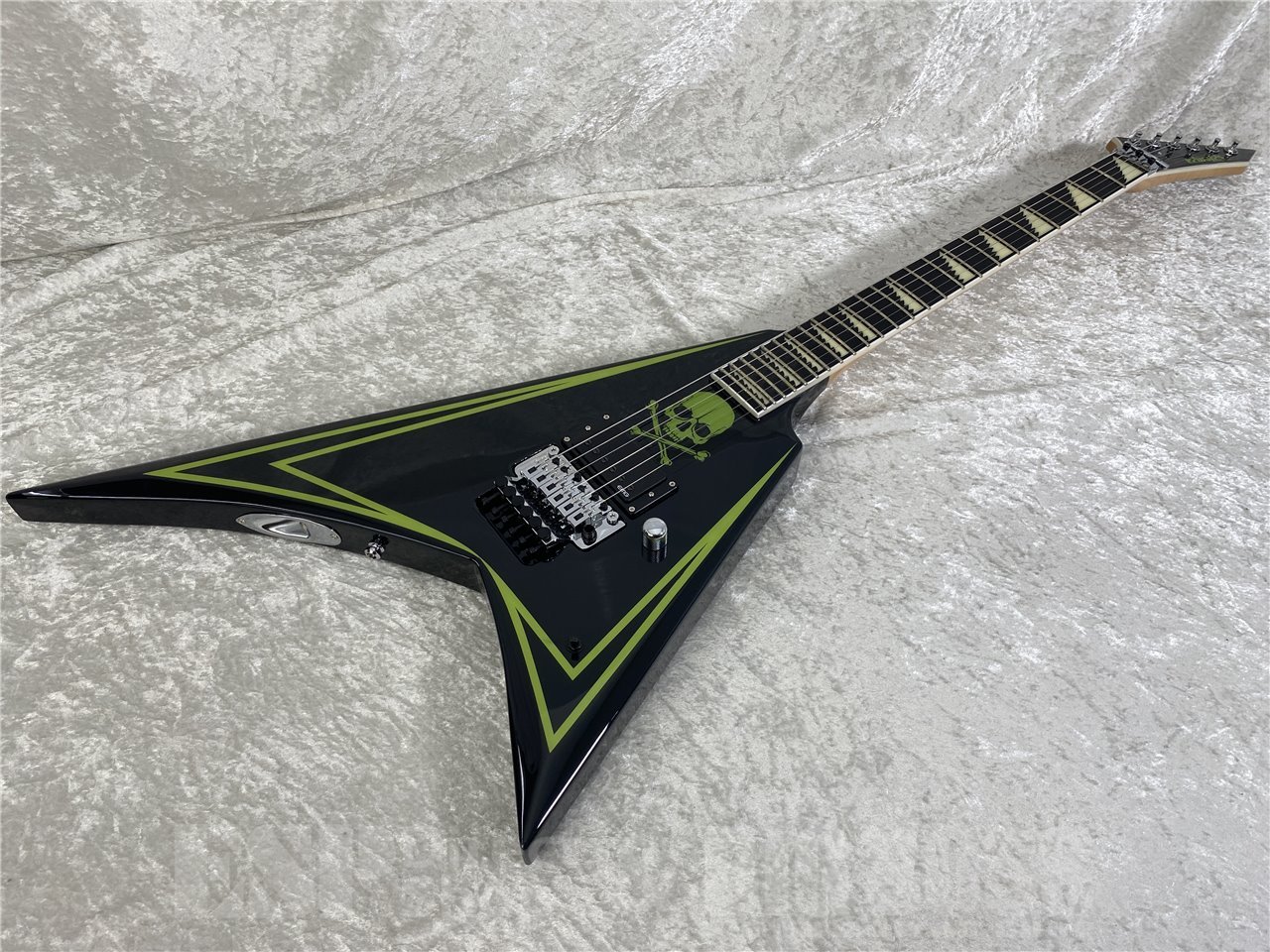 EDWARDS E-ALEXI GREENY (BODOM AFTER MIDNIGHT/Alexi Laihoモデル)