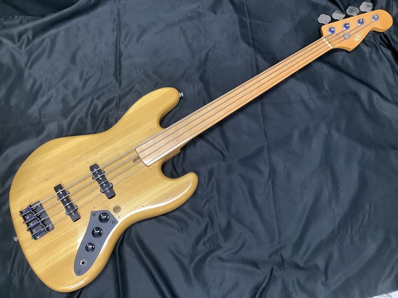 エレキベースGreco jazz bass(ヴィンテージ)改造品 - jkc78.com