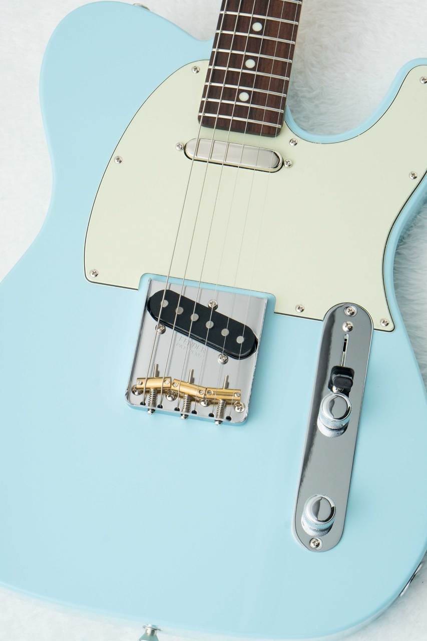 Fender FSR Made in Japan Hybrid II Telecaster Daphne Blue Matching