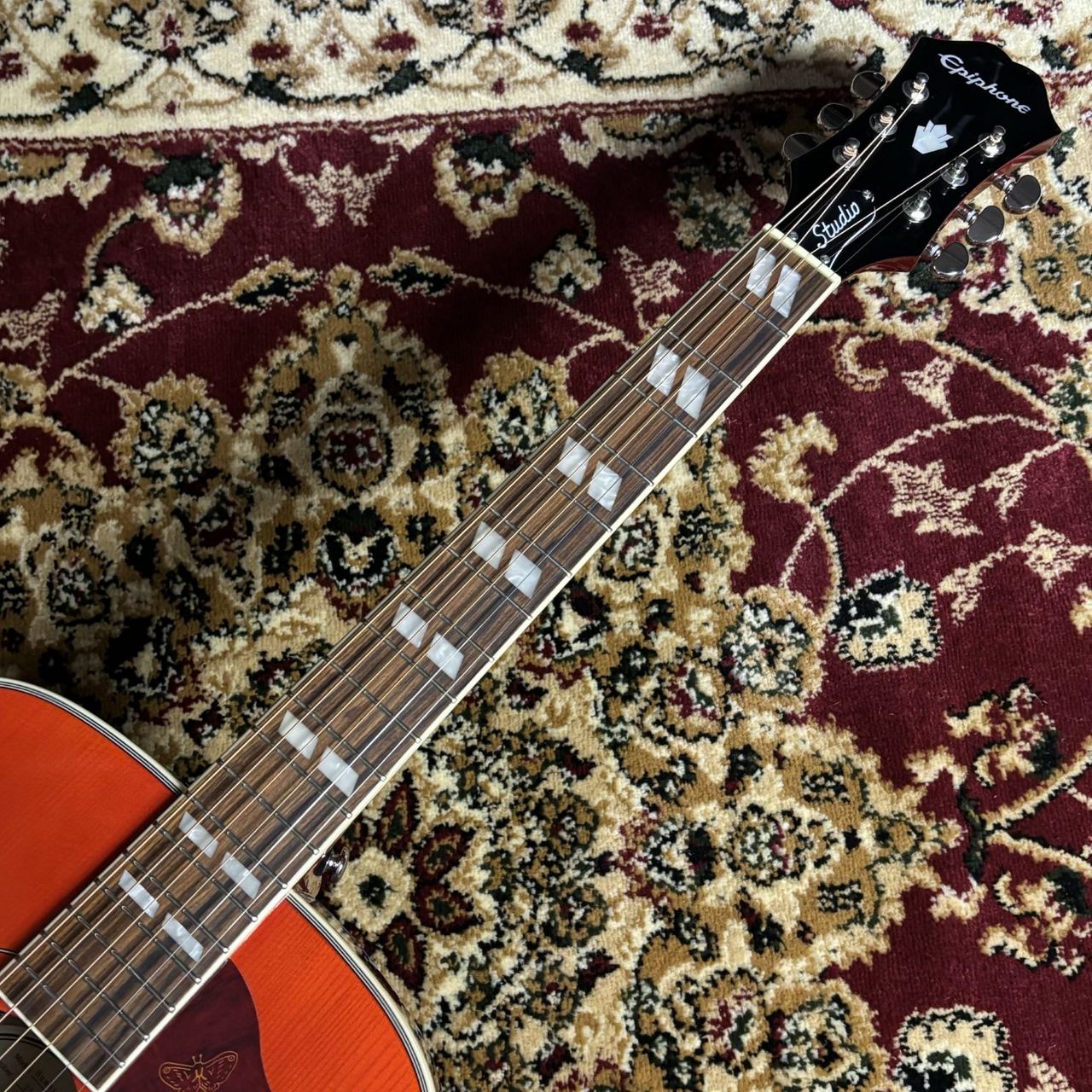 Epiphone Hummingbird Studio アコギ Epiphone A 60s Classic Updated With Solid Spruce Top and