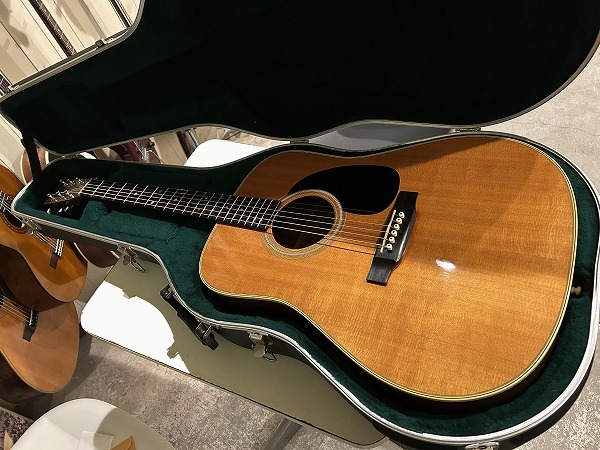 Martin D-28 2004〜2005年製【新品ギグケース付】 Martin D-28 2004〜2005年製【新品ギグケース付】 C.F.Martin D-28|