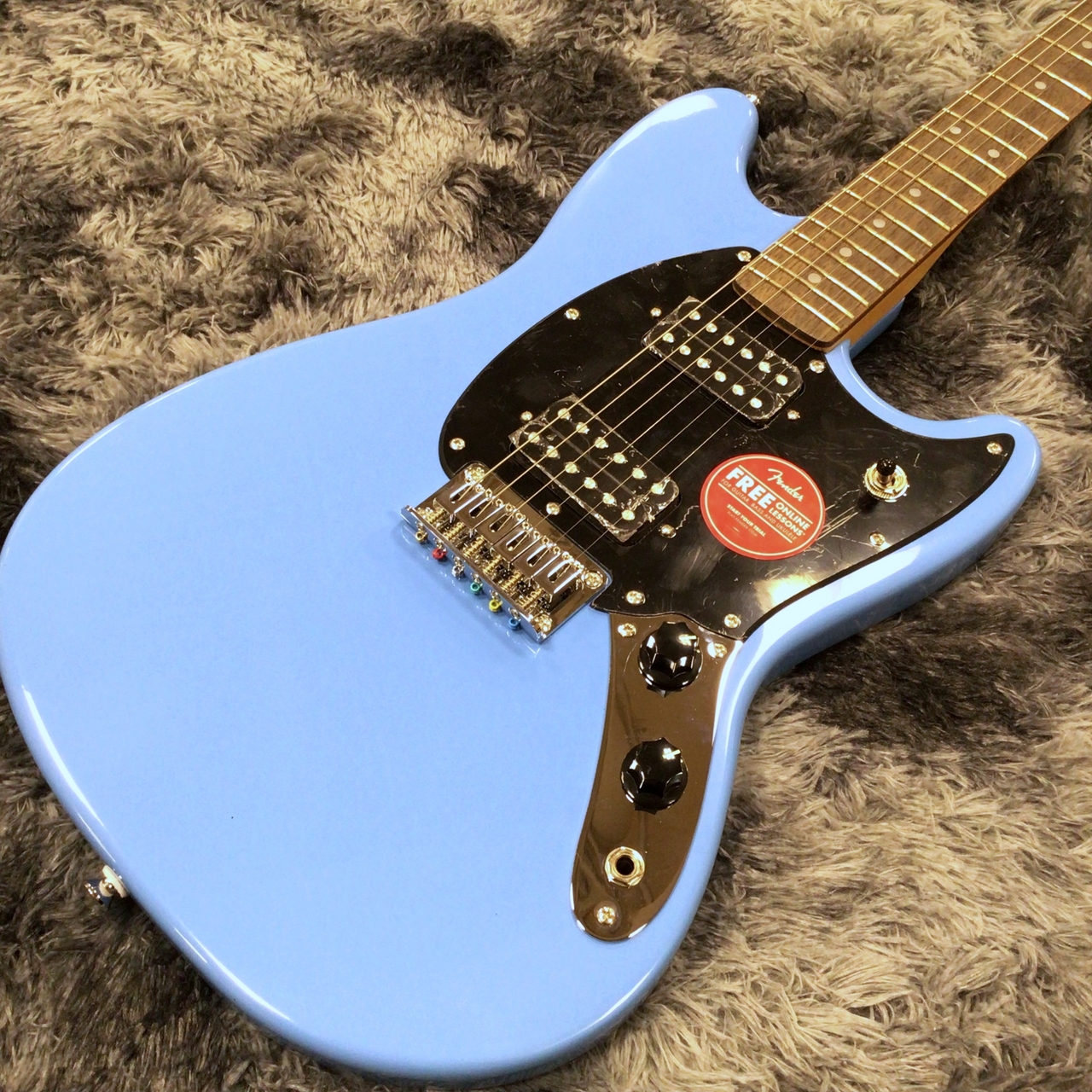美品 スクワイヤ ソニック ムスタング HH / ショートスケール SQUIER スクワイヤー Squier Sonic Mustang HH Flash Pink