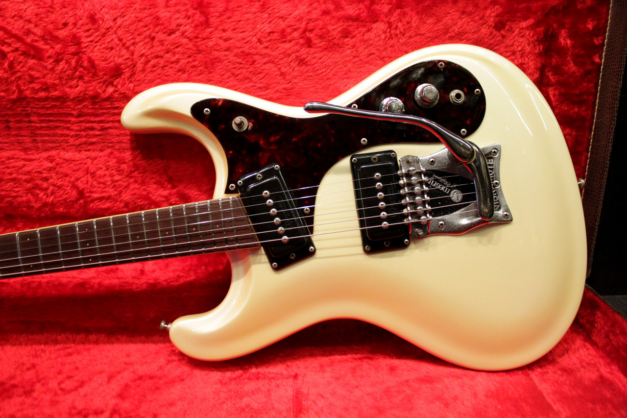 Mosrite Mark I The Ventures Model Vibramute Refinish Pearl White  1965（ビンテージ）【楽器検索デジマート】