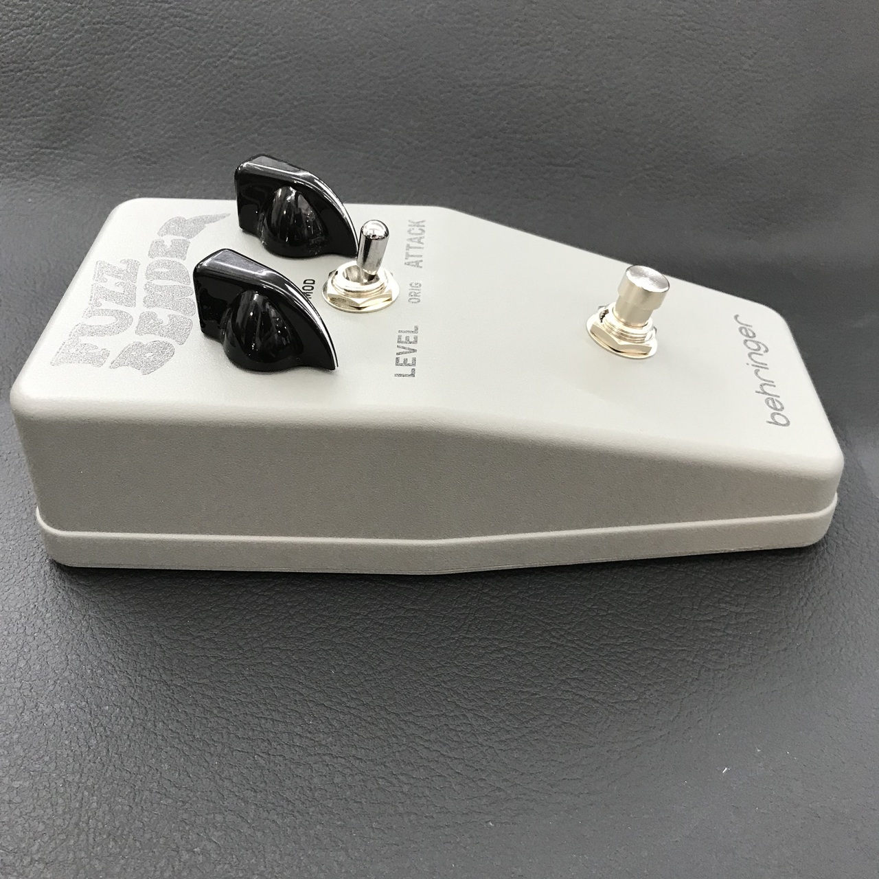 BEHRINGER FUZZ BENDER（中古）【楽器検索デジマート】