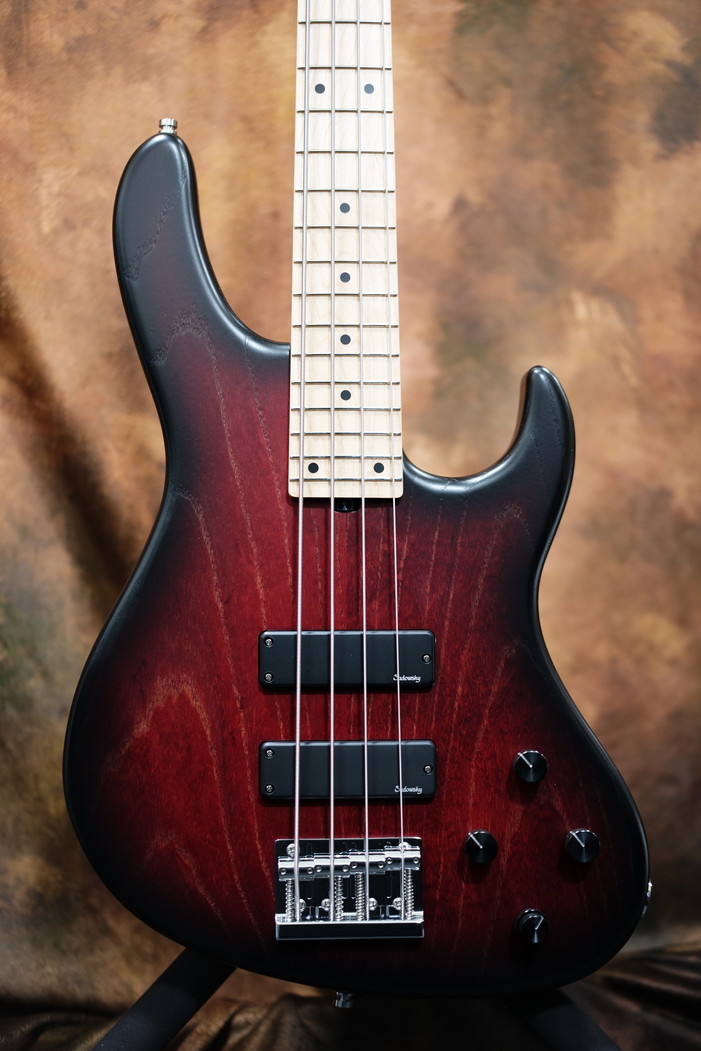 Sadowsky Germany 4弦 24フレットModern Warwick Sadowsky Germany 4弦 24フレットModern Warwick Sadowsky
